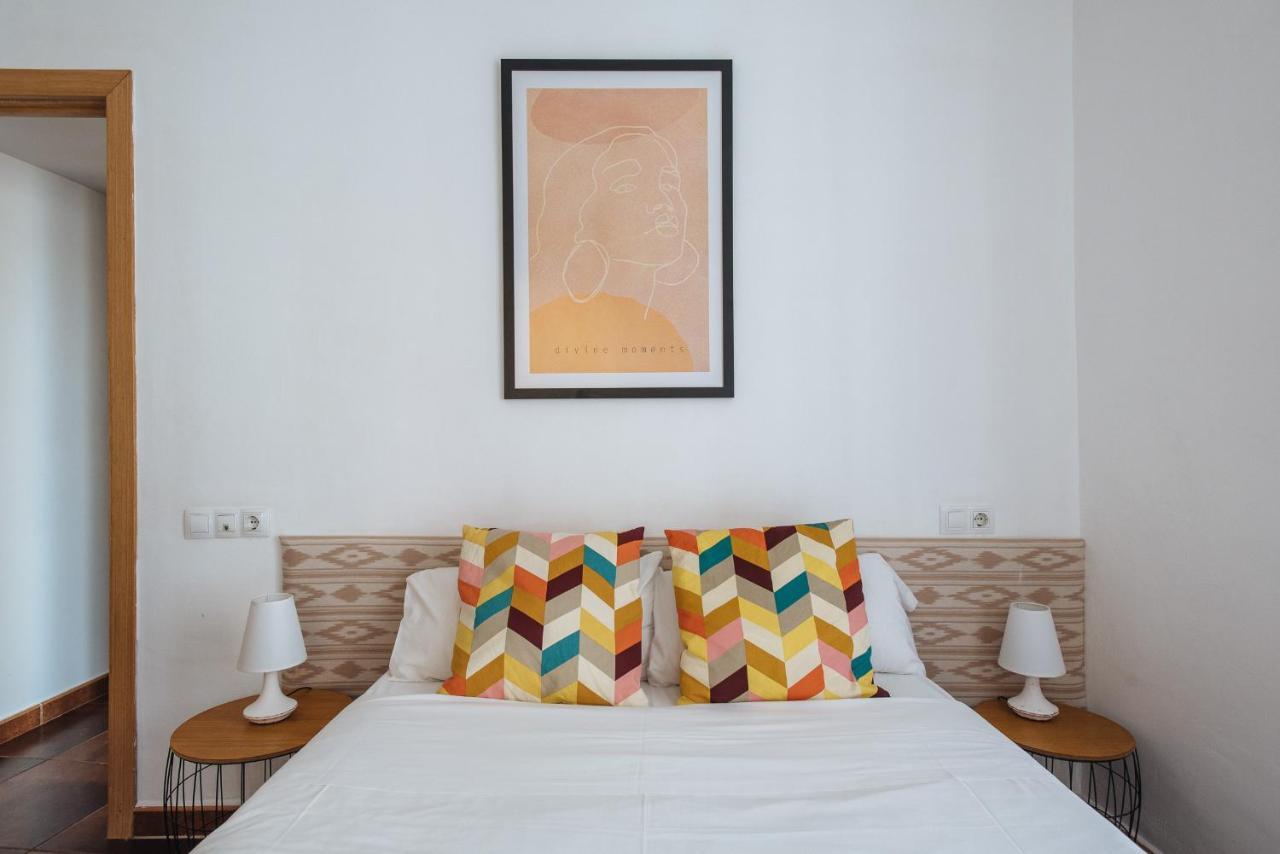 Homeyseville- Bright Apartment At Santa Cruz 6 Pax, Parking Optional Exterior foto