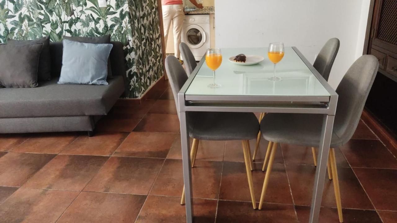 Homeyseville- Bright Apartment At Santa Cruz 6 Pax, Parking Optional Exterior foto