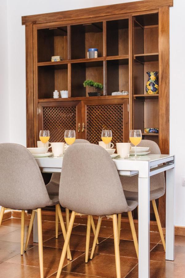 Homeyseville- Bright Apartment At Santa Cruz 6 Pax, Parking Optional Exterior foto
