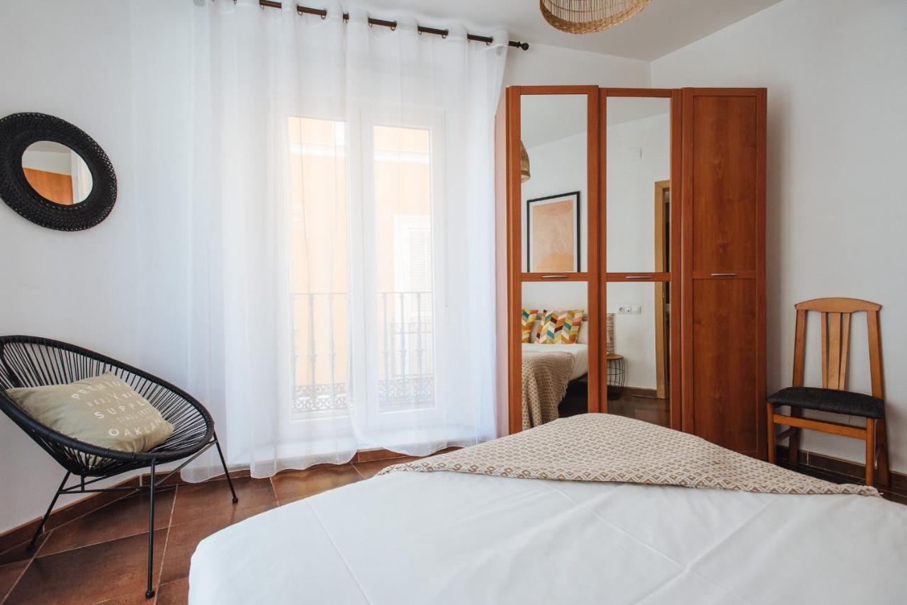 Homeyseville- Bright Apartment At Santa Cruz 6 Pax, Parking Optional Exterior foto